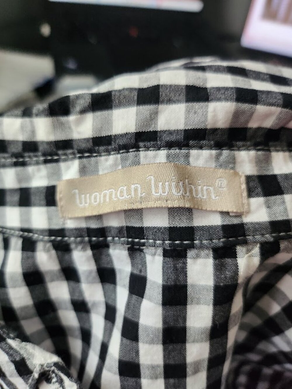 Woman Within Perfect Long Sleeve Button Down Black and White Gingham Sz 18/20 2x - Picture 3 of 4